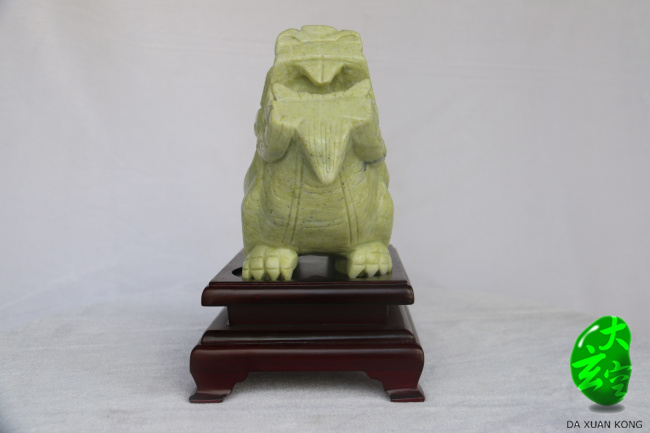 赑屃 大：16800￥ ?。?800￥